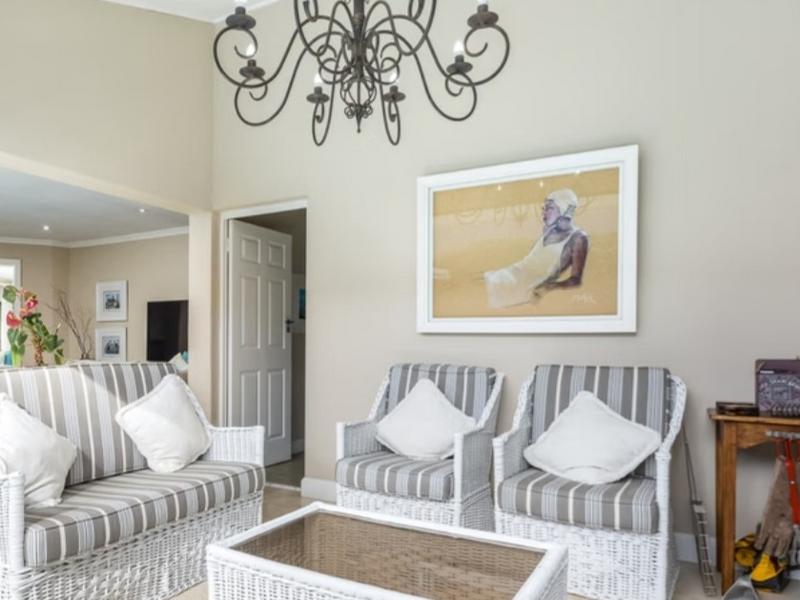 5 Bedroom Property for Sale in Welgemoed Western Cape